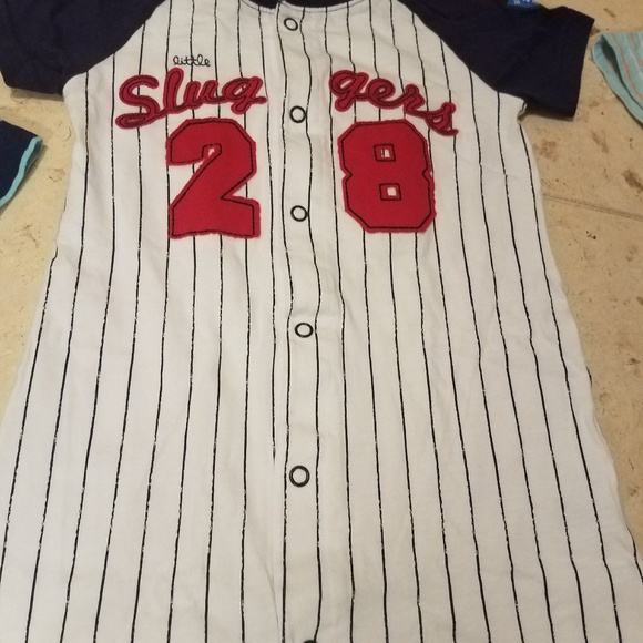 Lot of boys sleepers and onsies - Picture 3 of 4